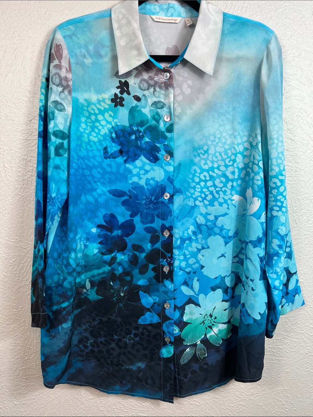 Soft Surroundings Silk Floral Print Long Sleeve Button Front Tunic Blouse Medium